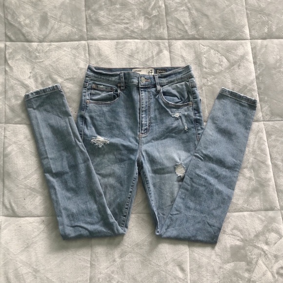 Garage Ripped Distressed Jeans - Picture 2 of 3